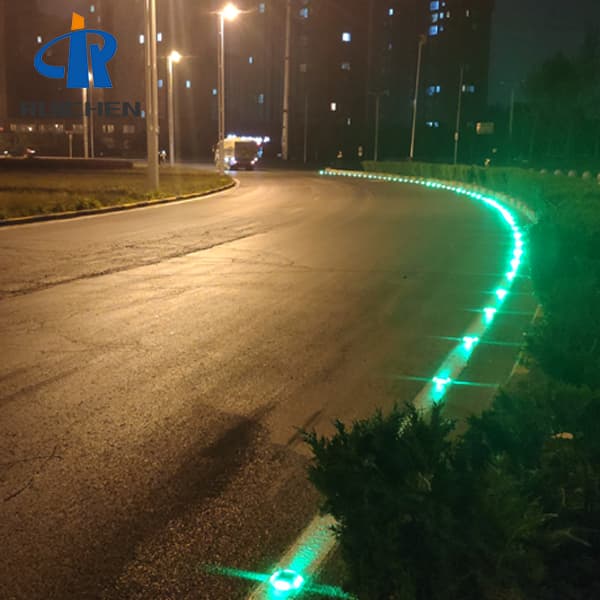 Bidirectional Reflective Solar Cat Eyes With Stem For Highway